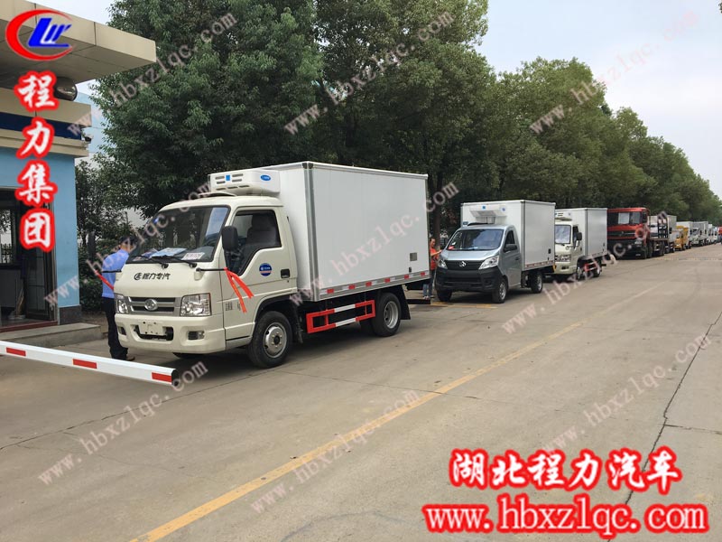 2019/10/08 西昌涼山高總在湖北程力集團訂購了三台藍牌冷藏車，單号80107/80109